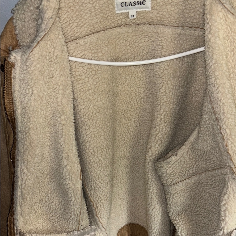 Women’s Tan Shearling Jacket - image 8